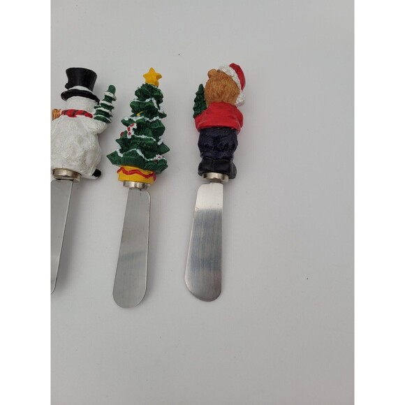 Set Of 4 Christmas Theme Butter Cheese Spreader Knives Santa Snowman Tree Bear - Picture 6 of 13